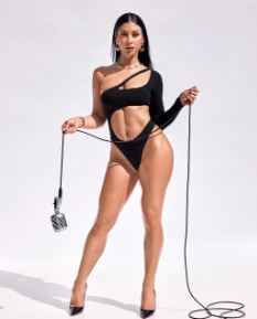 Queenie Sateen and Cubbi Thompson XXX SEX Video Download FilmyZilla